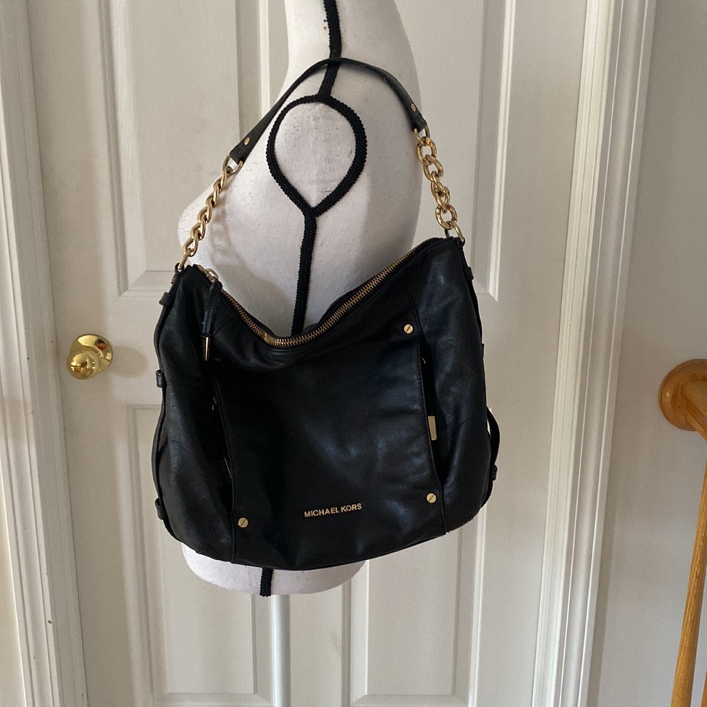 17:04  Michael Kors Bag - Picture 16 of 16